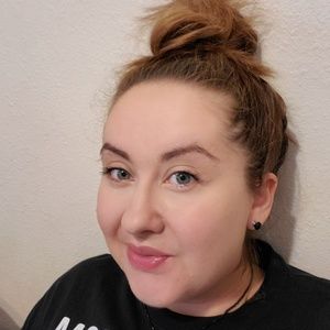 Meet your Posher, Tami